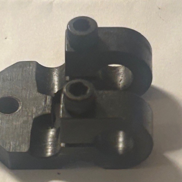 550221 Yoke, Adjusting