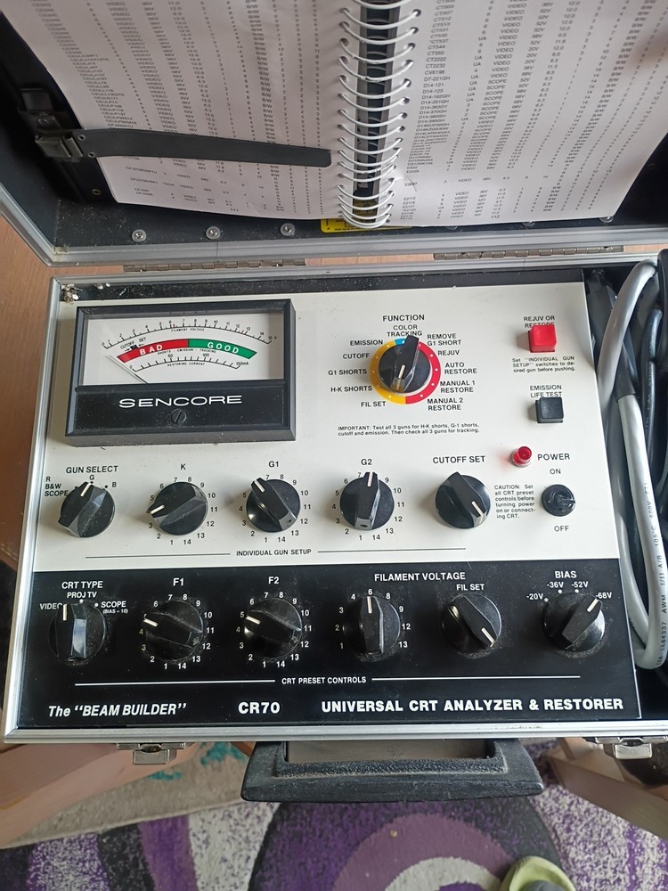 Sencore CR70 Universal CRT Beam Analyzer Rejuvenator POWERS ON UNTESTED As-Is