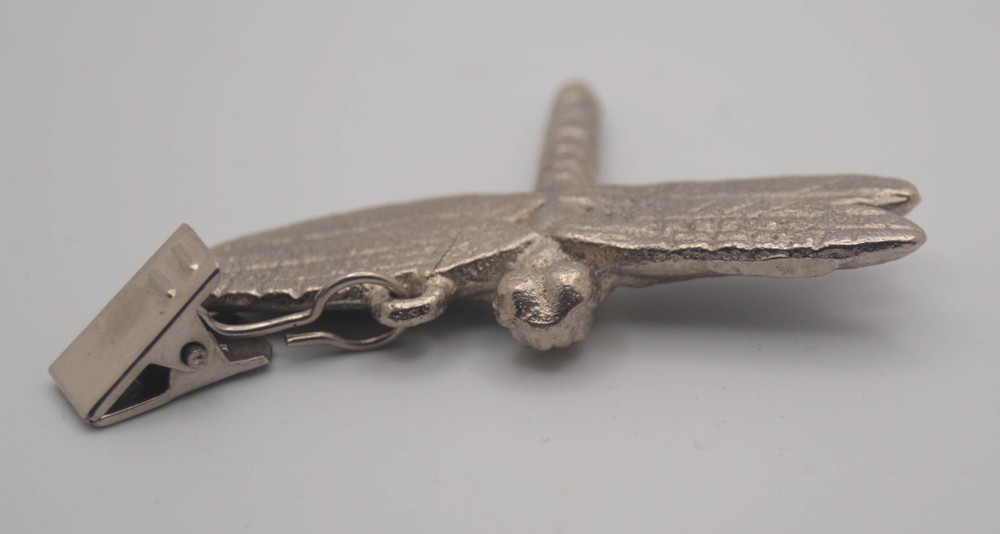 8 Dragonfly Clip On Tablecloth Weights