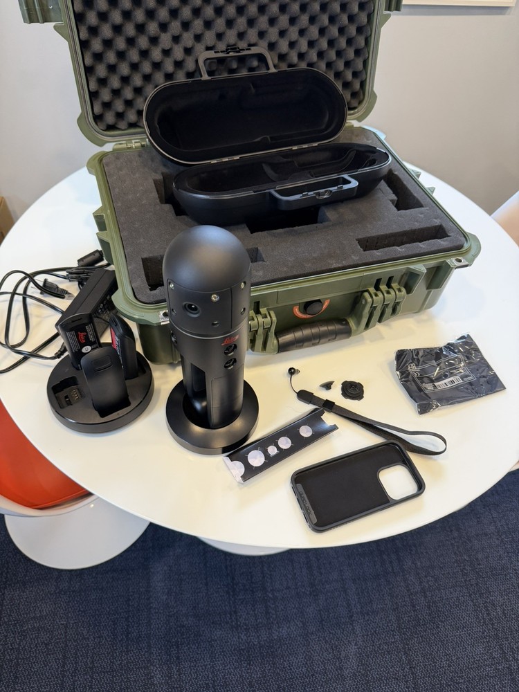 Leica BLK2GO Pulse Handheld Imaging Laser Scanner Wireless, Lightweight