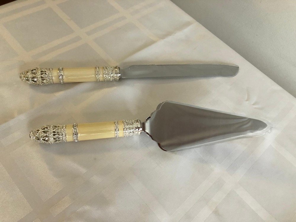 Wedding knife/server set & Champagne flute set