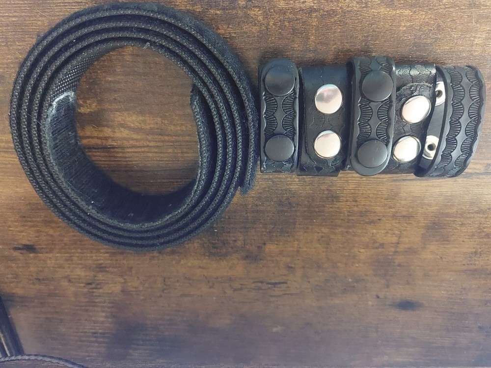 NYLON INNER DUTY BELT - SIZE 56, WITH 5 LEATHER KEEPERS