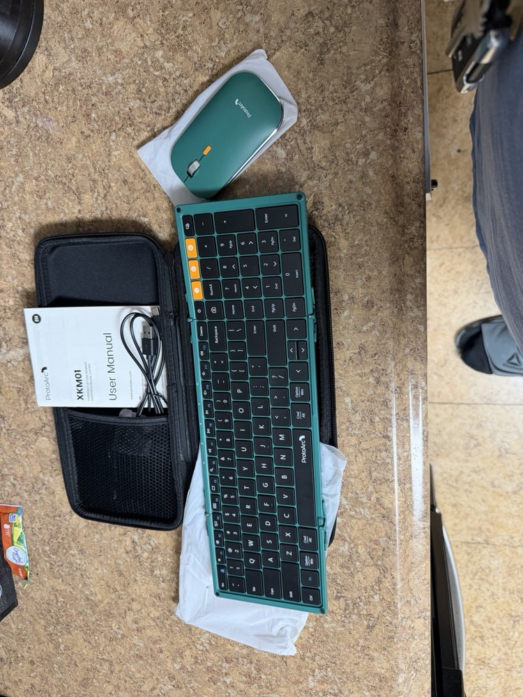 ProtoArc XKM01 Compact Foldable Wireless Keyboard & Mouse Bundle Green