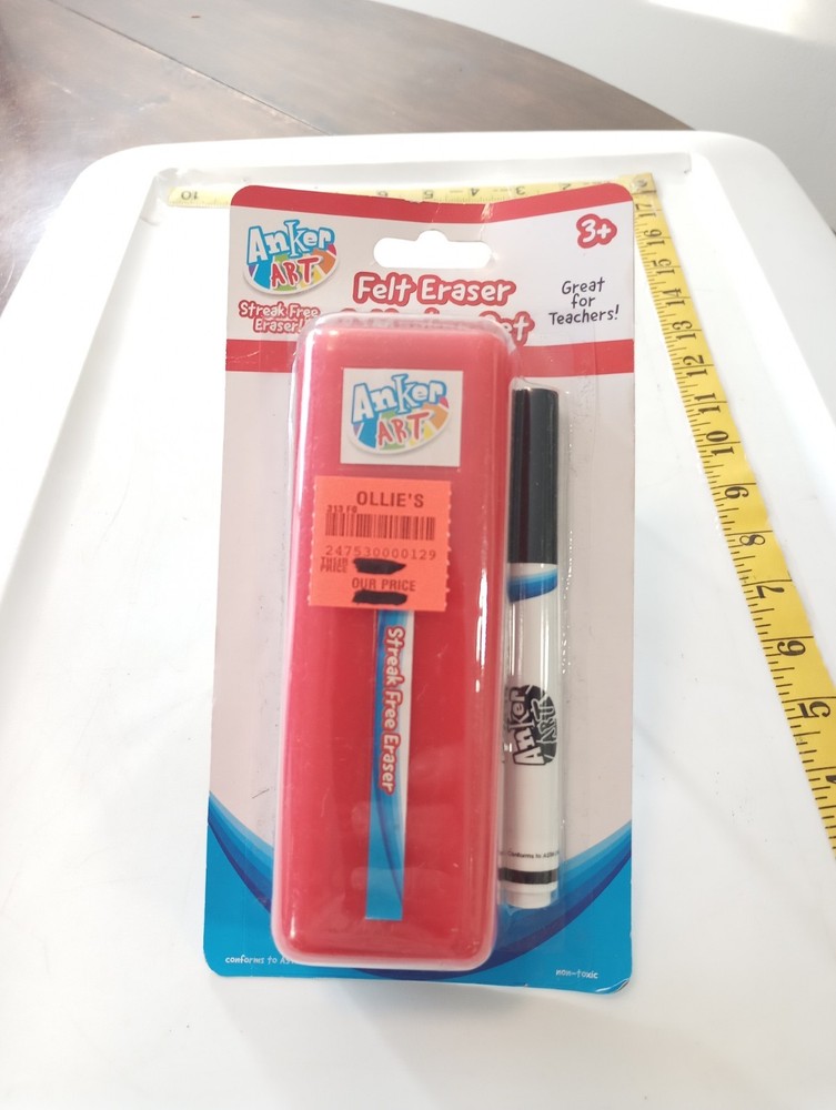 Felt eraser kit in hang card
