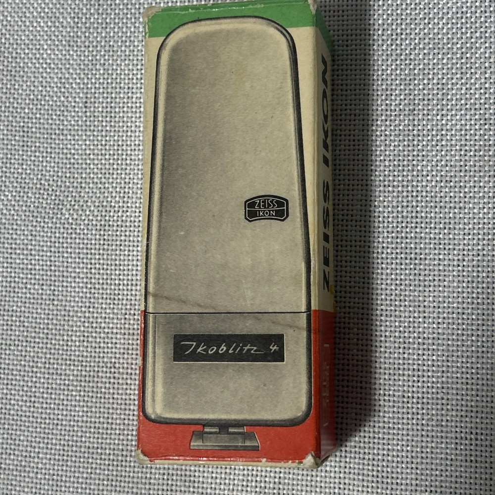 ZEISS IKON IKOBLITZ 4 PA 62 Flash Unit With Original Box