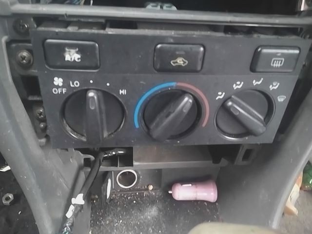 CAMRY 2001 Fuse Box Cabin 6921
