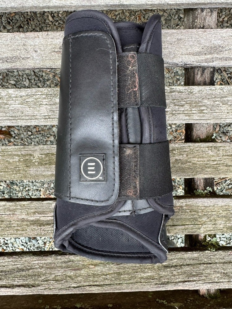 EquiFit Essential Everyday Schooling Riding Tendon Boots - Front size Large