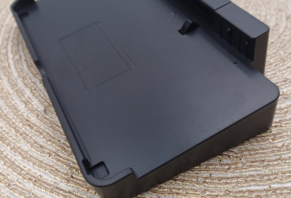 Nintendo 3DS Charging Dock Station Black Original Authentic