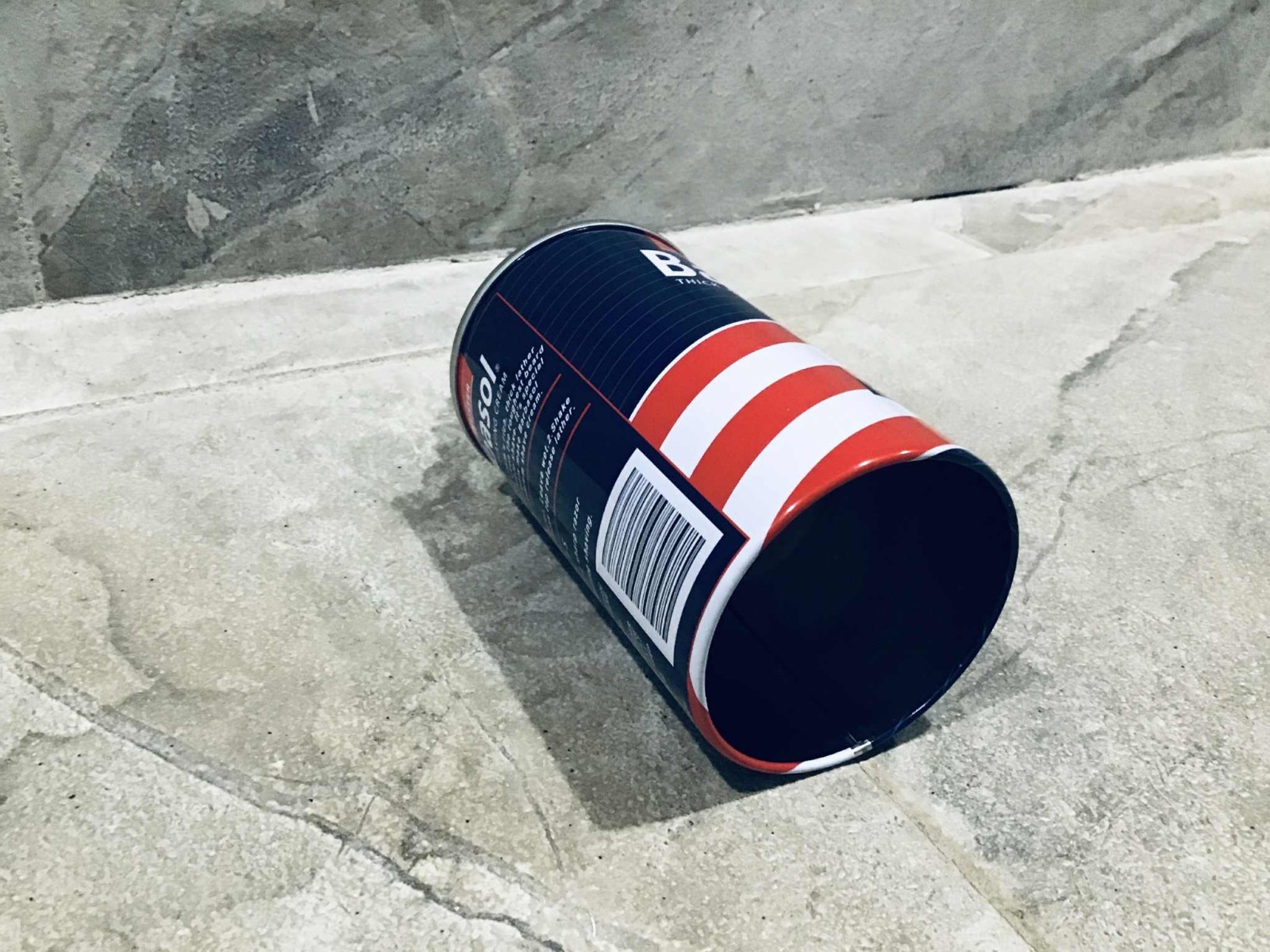 Jurassic Park Movie Prop Ornament Barbasol Dennis Nedry Dinosaur DNA Can