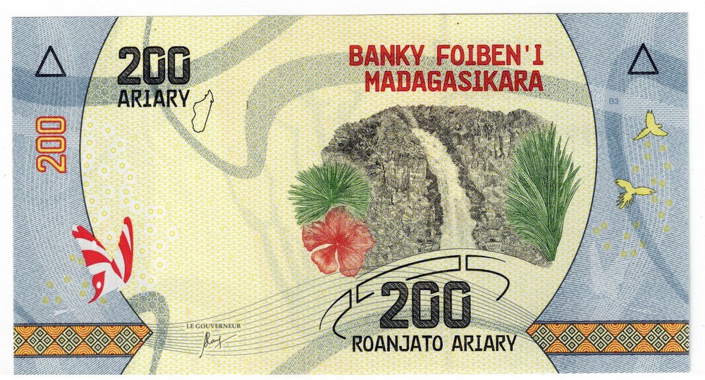 Africa 8 Different Banknotes