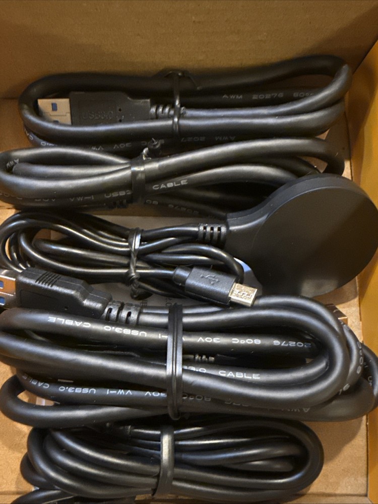 USB 3.0 Switch Selector 4 Port,KVM Switcher 4 Computers Sharing 4 USB Devices...