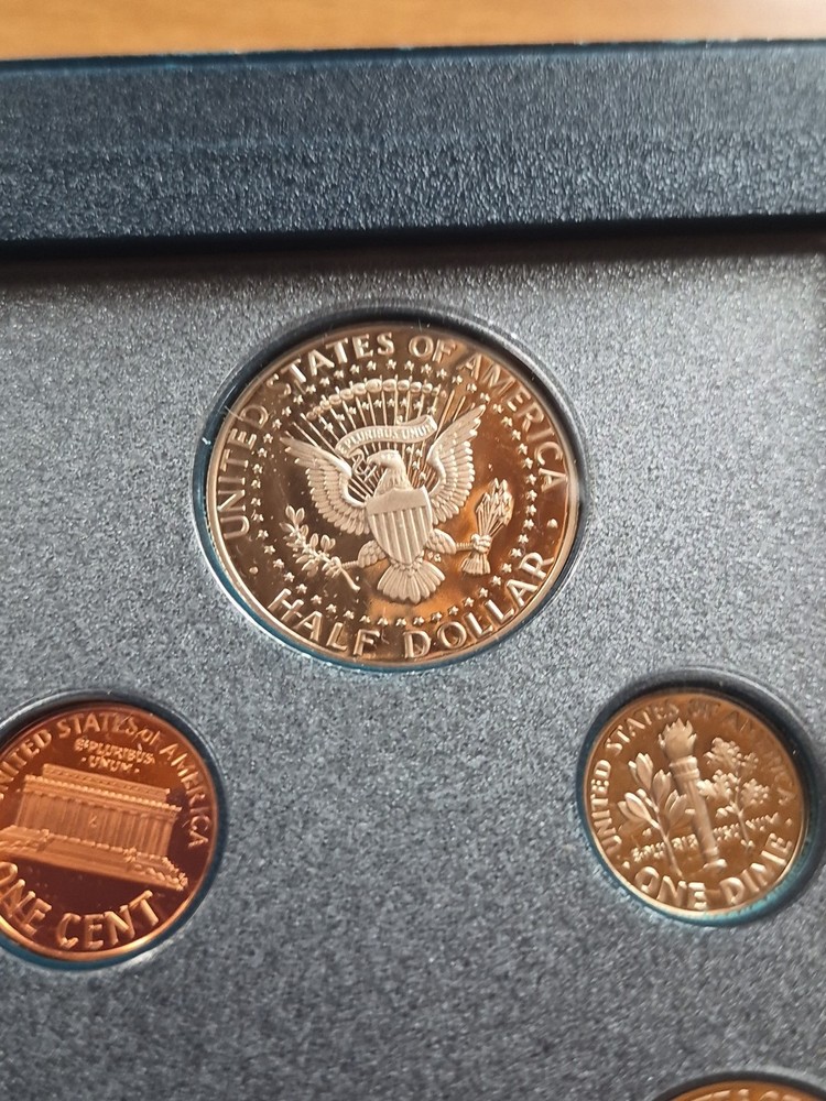 1990 U.S. Mint Prestige Proof Set with Eisenhower Centennial Silver Dollar