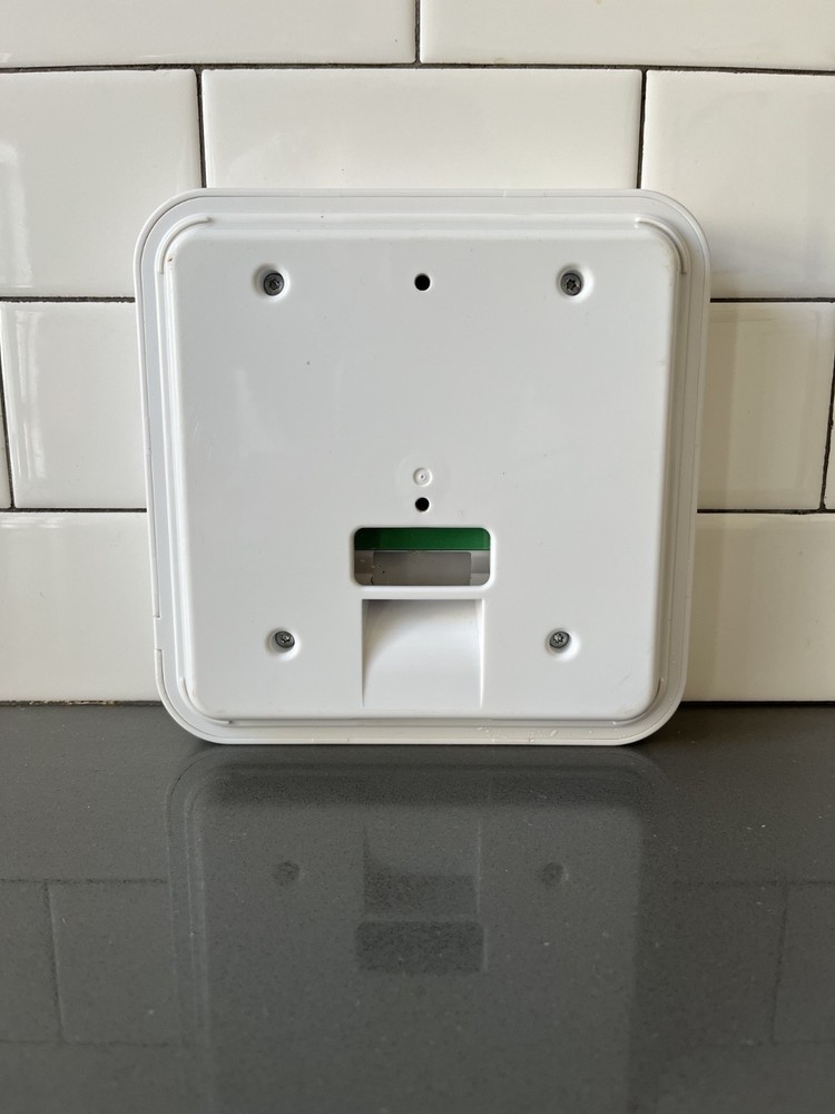 Rachio 16-Zone Smart Sprinkler Controller 16ZULW-C - Unit Only