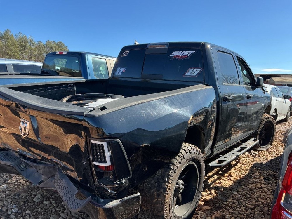 TDODR1500 2014 Glove Box 4945154