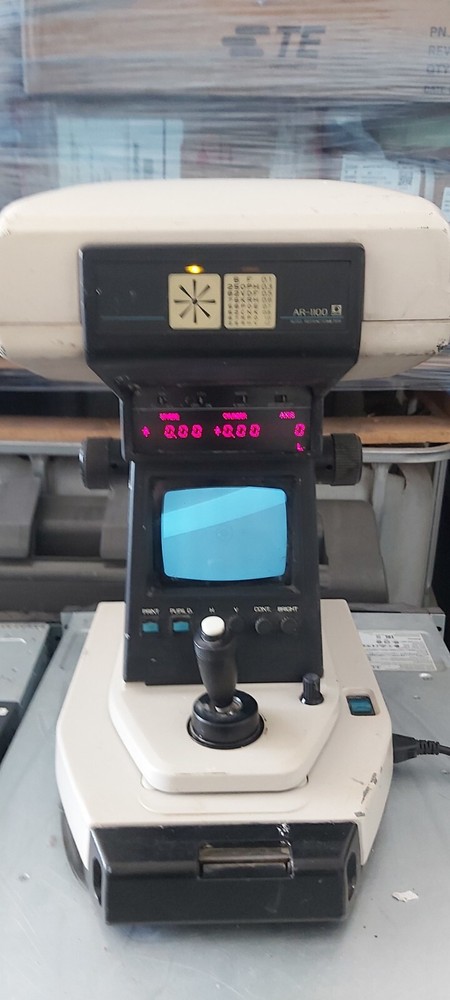 NIDEK AR-1100 Refractometer Make Offers! UPS Shipping!