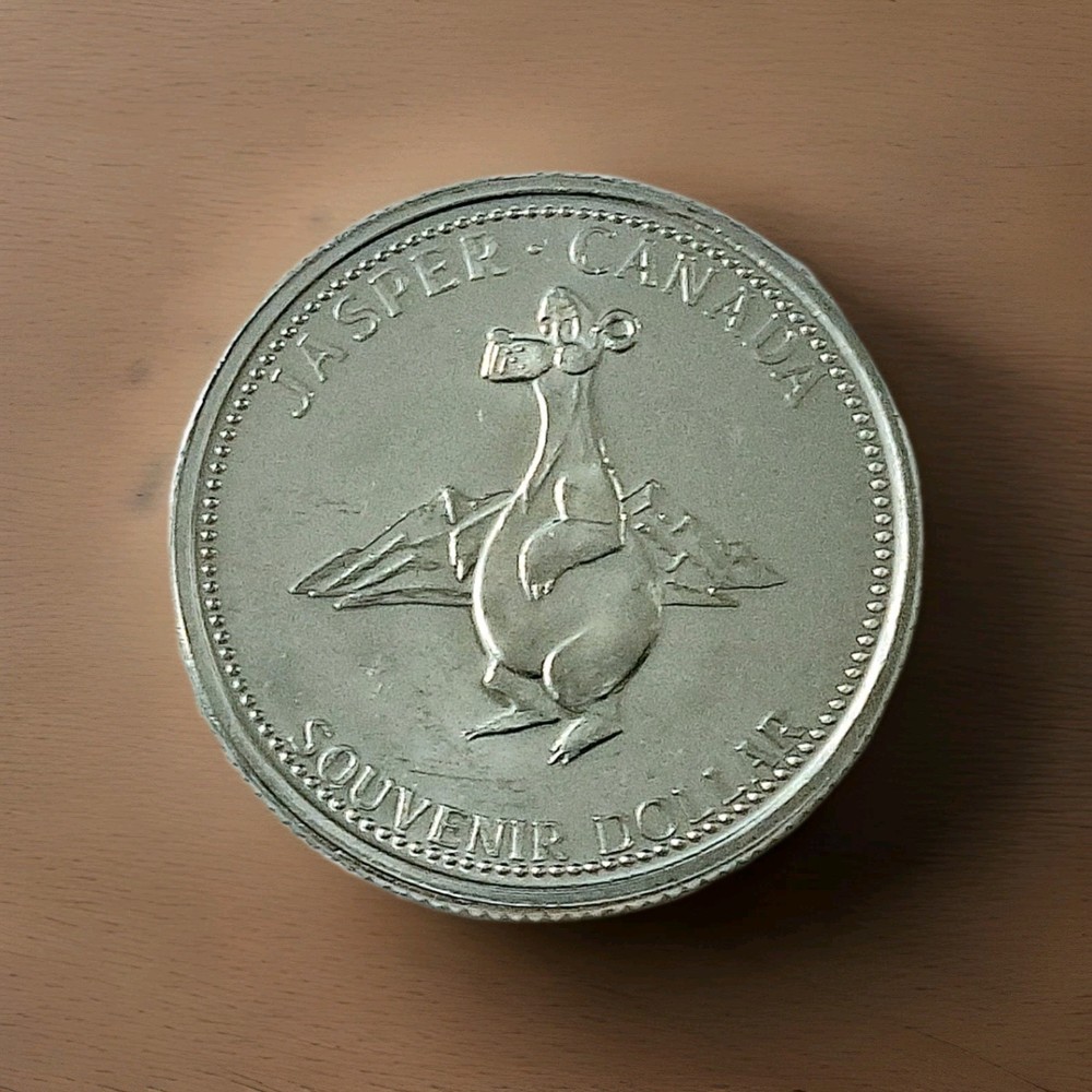 🇨🇦 1995 Jasper, Alberta, Canada, Indigenous Moose, Games, Trade-Dollar-Token.