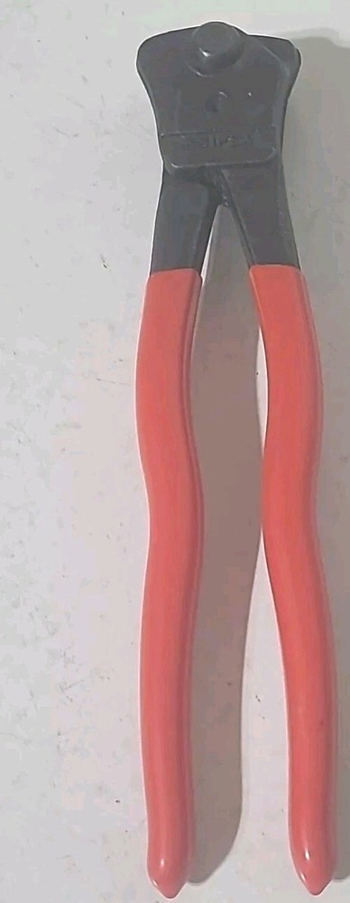 Blue-Point Tools (Knipex) PHLEC8 Ultra High-Leverage End Cutter - 8” Long Tool.