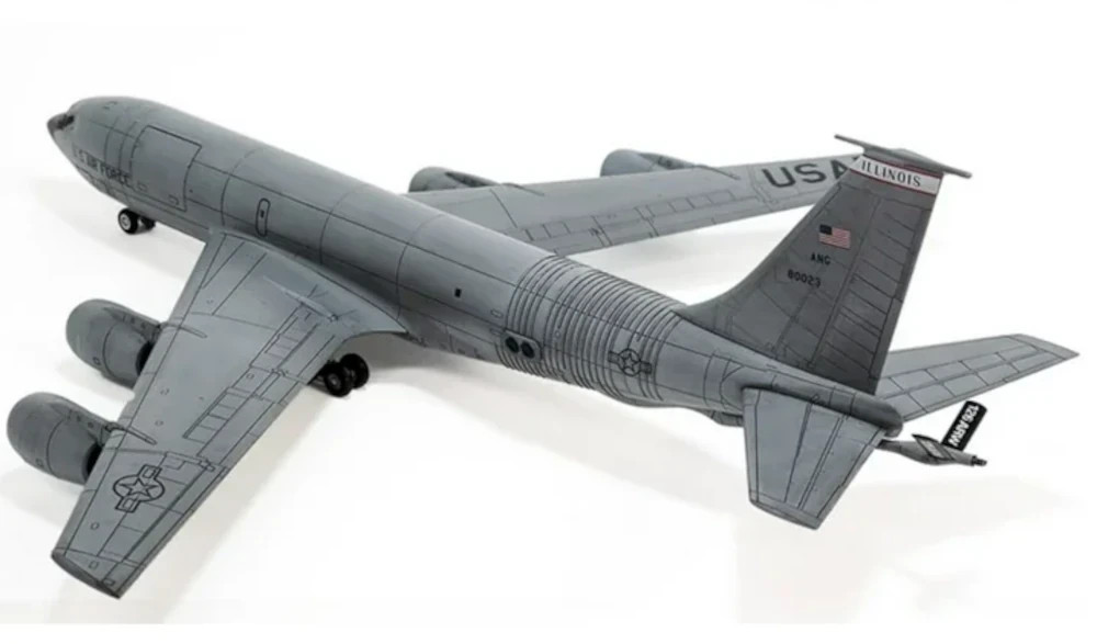 Boeing KC-135 KC-135R Stratotanker USAF 1/144 Scale Plastic Model Kit - Academy