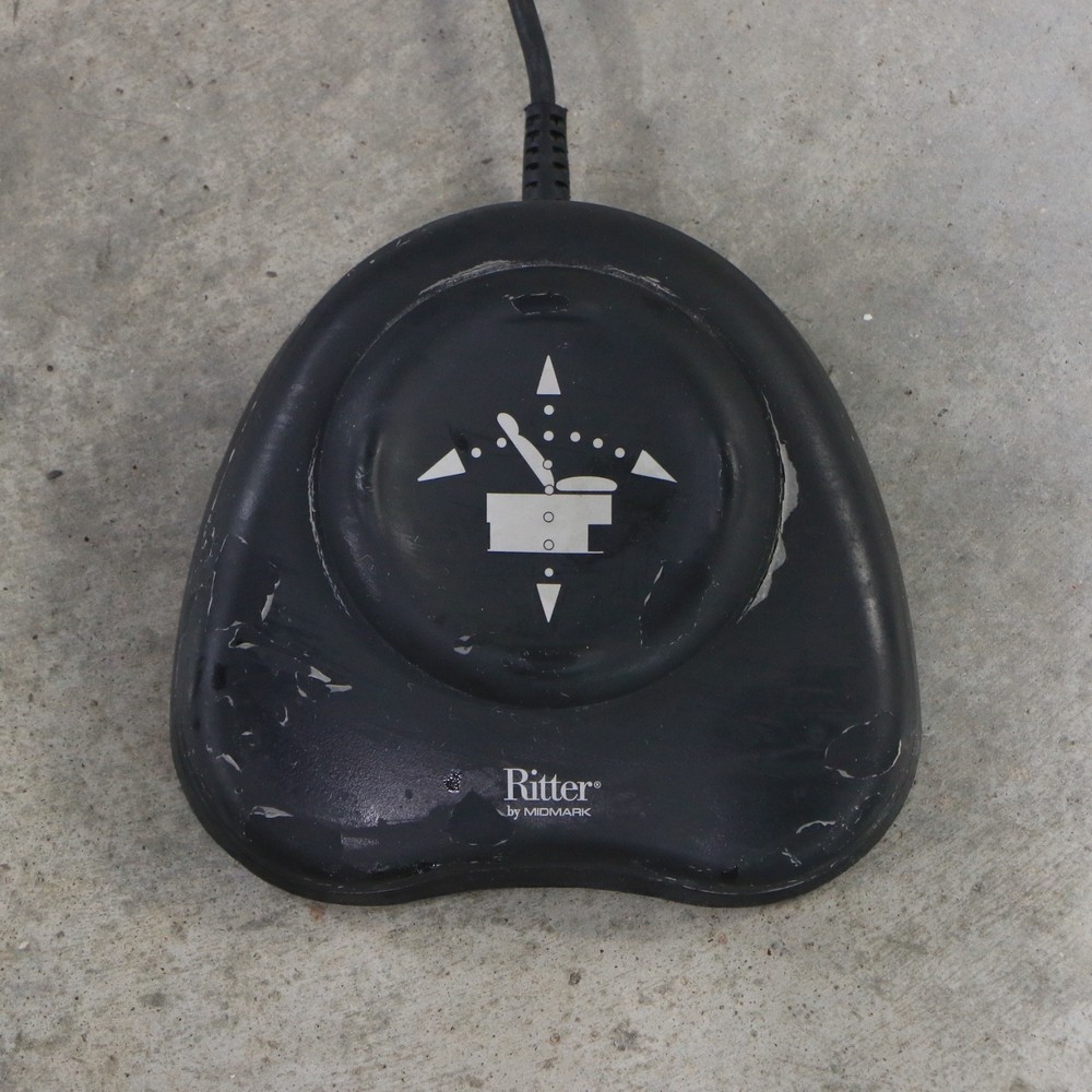Midmark Ritter 223 Power Examination Table