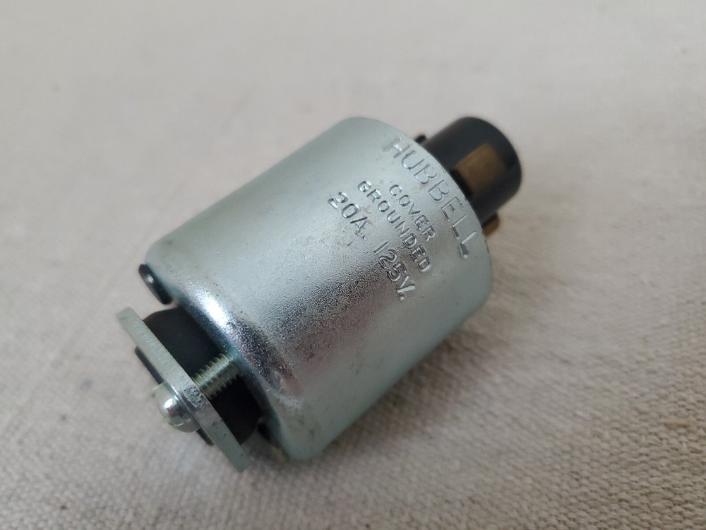 Hubbellock HBL23034 PLUG 20A 125V