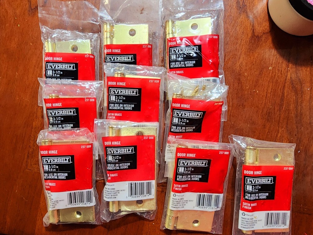 Everbult 3 1/2 inch satin brass hinge 10 pack