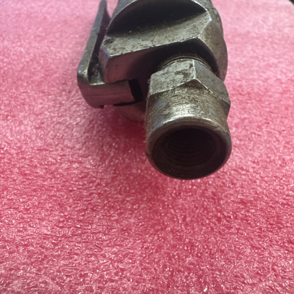 CLECO, CHISEL & NEEDLE SCALER, PNEUMATIC, MODEL B1-C *UNTESTED* bin9