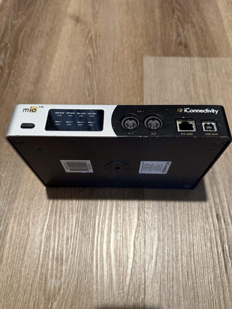 iConnectivity mioXM MIDI Interface with 5-pin DIN-MIDI Ports