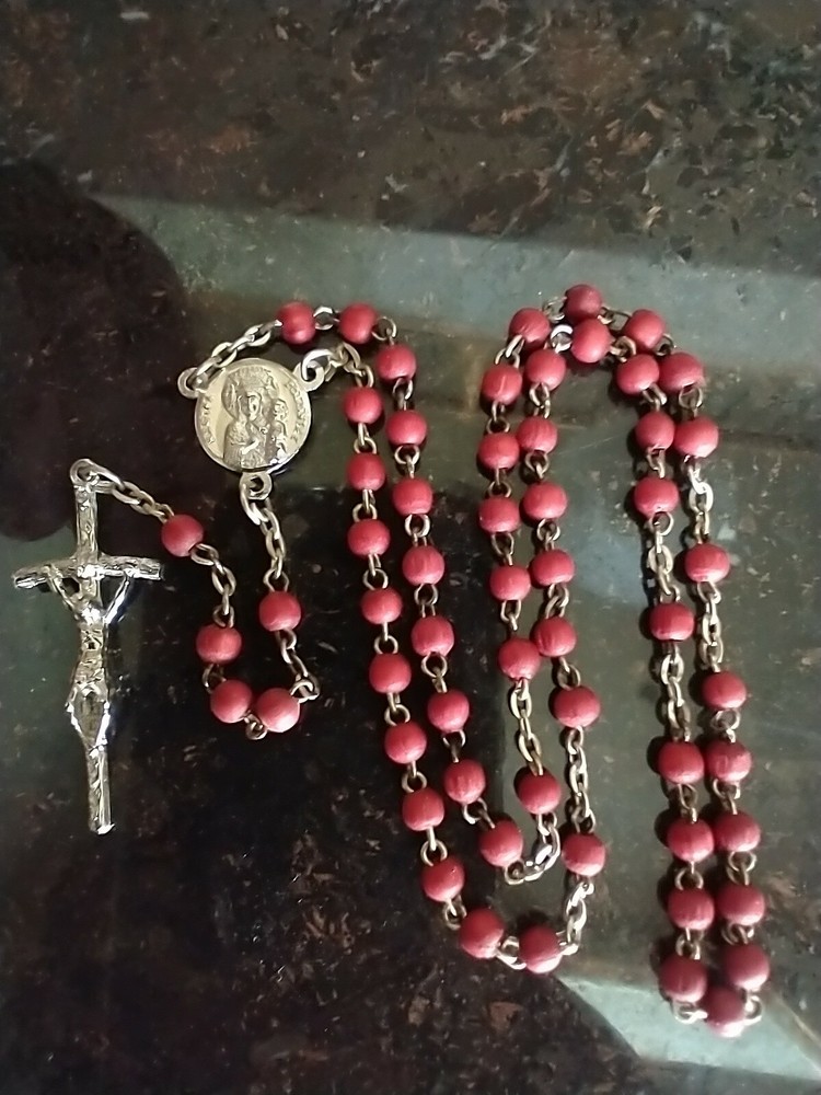 Vintage Catholic Red Wood Rosary