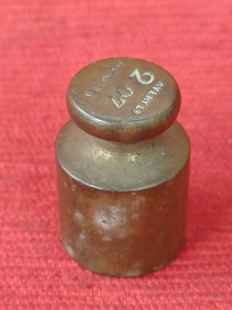 Antique 2oz Avery Apoth Brass Weight