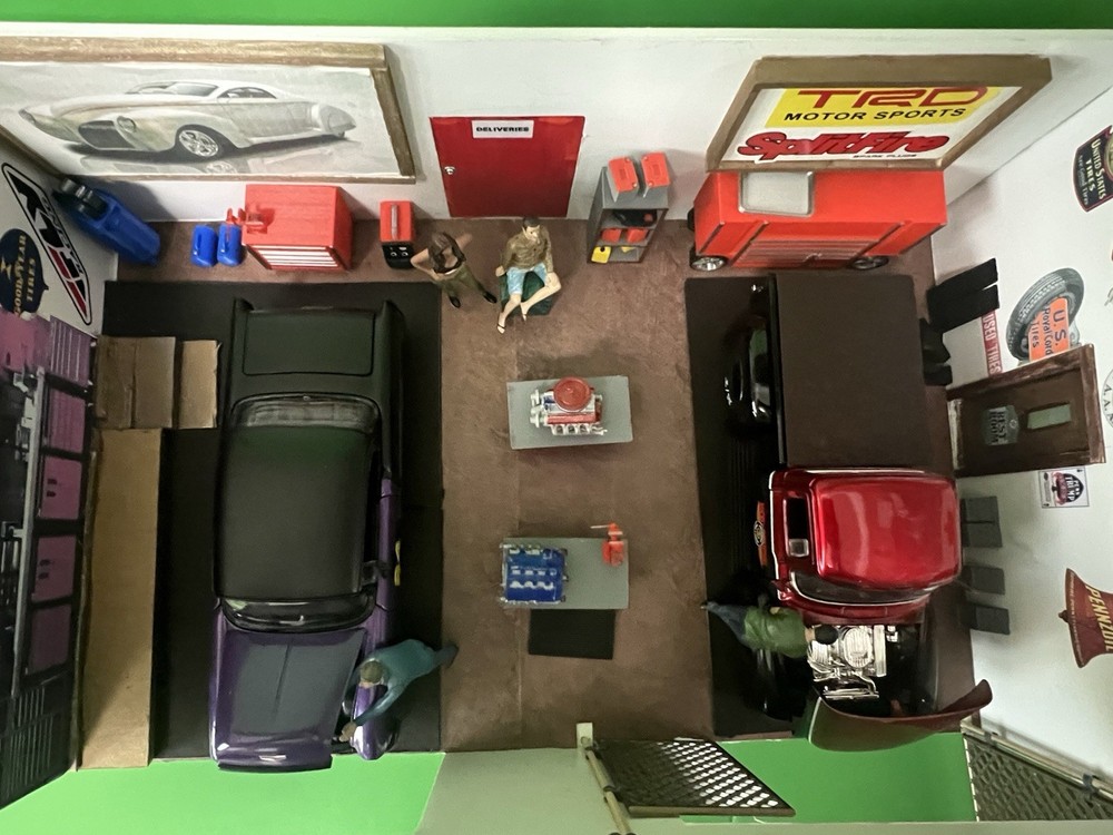 Built From Scratch - 1/24 Scale Diorama – “Earl’s Performance”