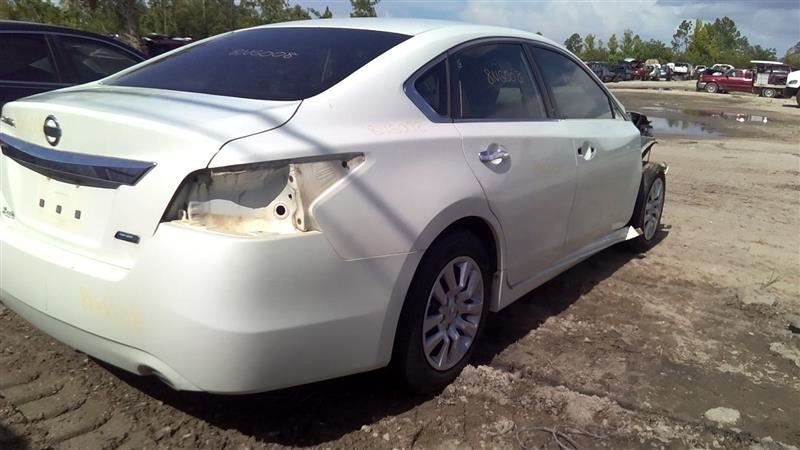 ALTIMA 2013 High Mounted Stop Light 1030854451