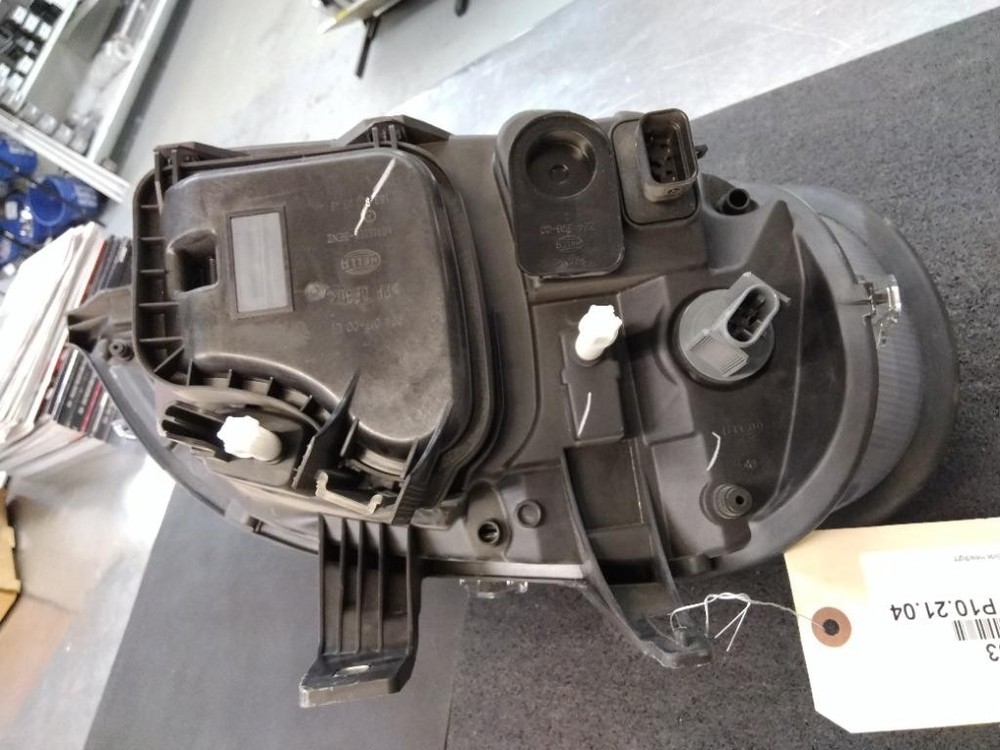 For FREIGHTLINER M2 106 PLUS HEADLIGHT Left , MN
