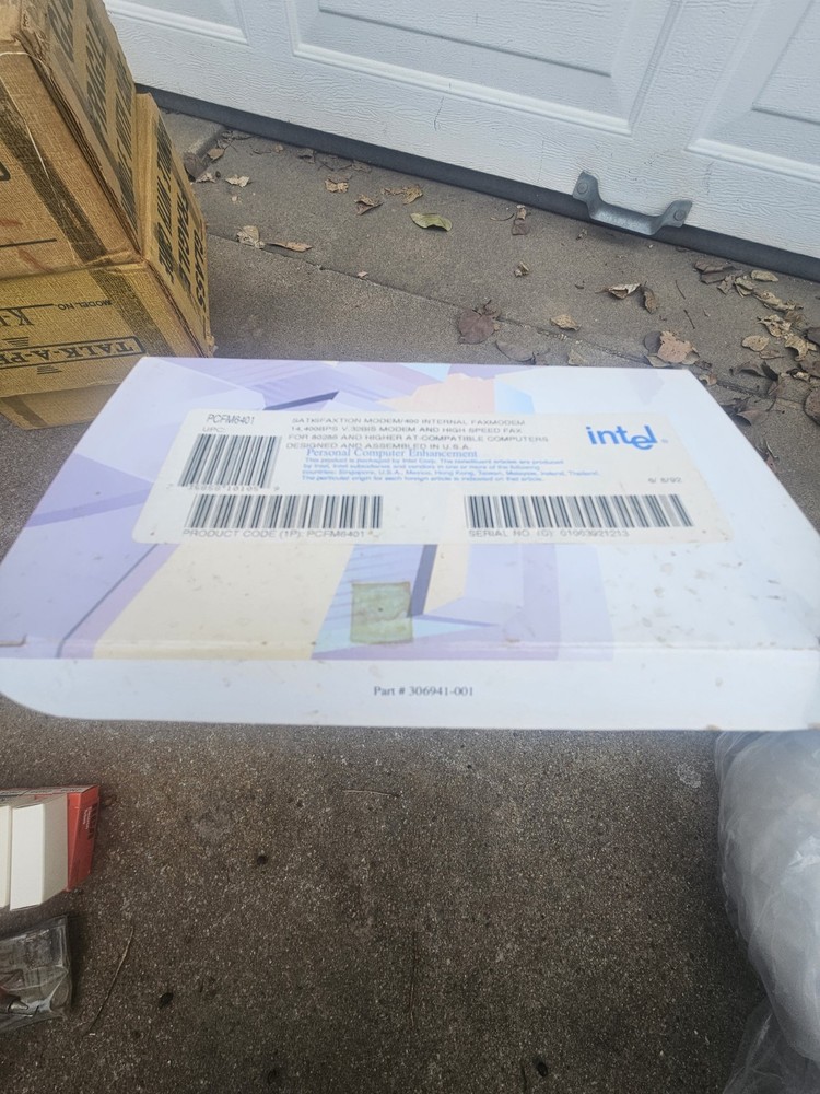 VINTAGE NOS INTEL SATISFAXtion MODEM/400