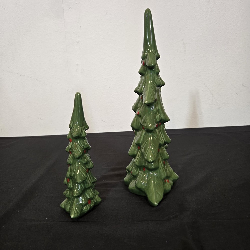 Smiths Holiday Tree Ceramic Decoration - Large and Small Tree