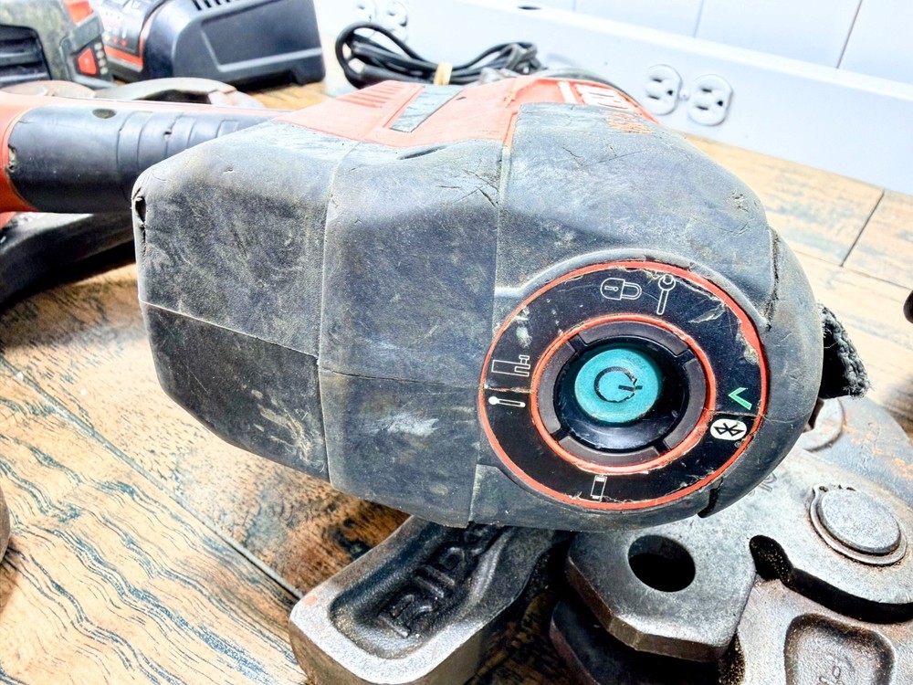 Ridgid Tools RP350 Press Tool Kit Y140