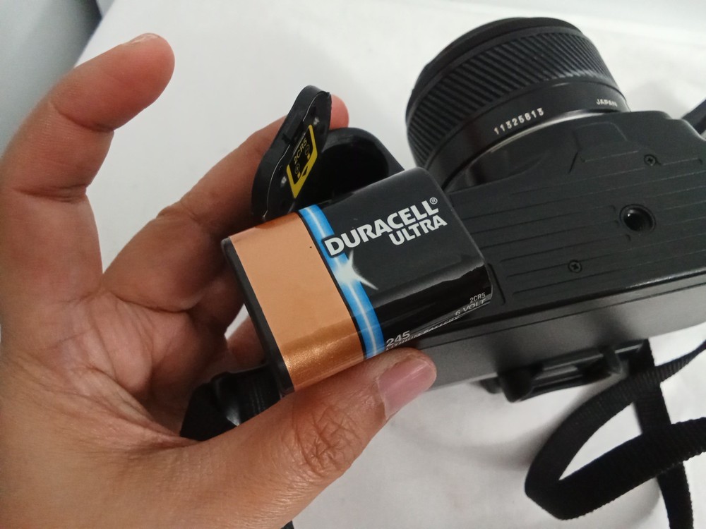 Minolta Maxxum 3000i 35mm Camera With Flash Untested