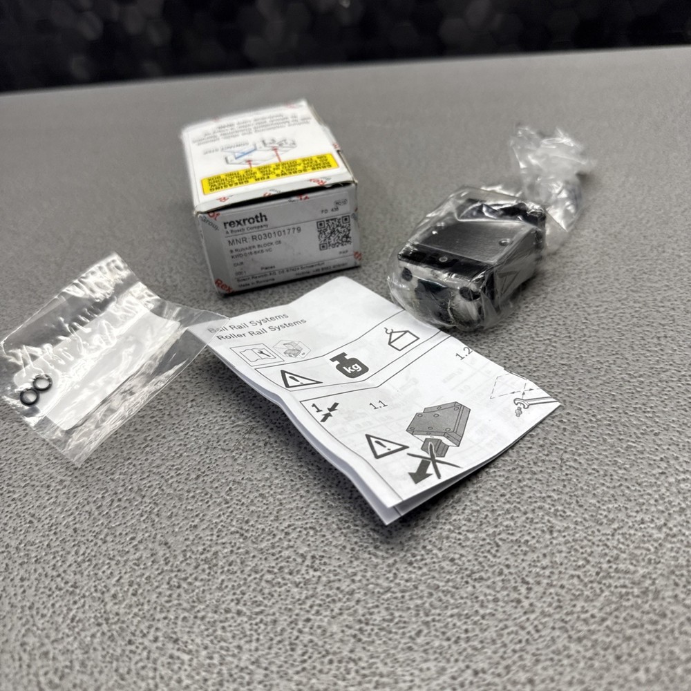 Rexroth R030101779 B.Runner Block Cs