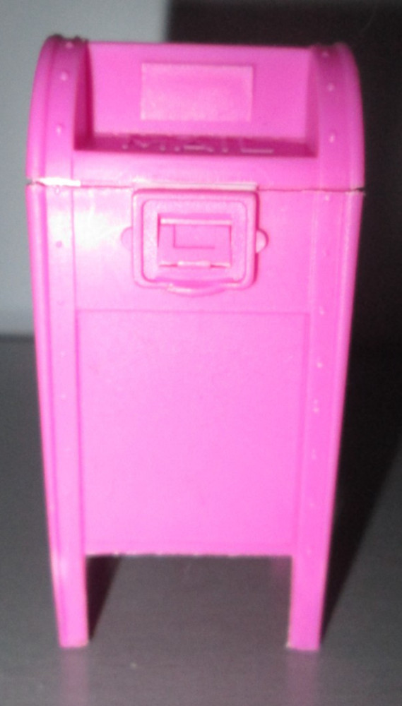 Vintage Fleer Corp Mini Pink Mailbox Empty Candy Container USA Made