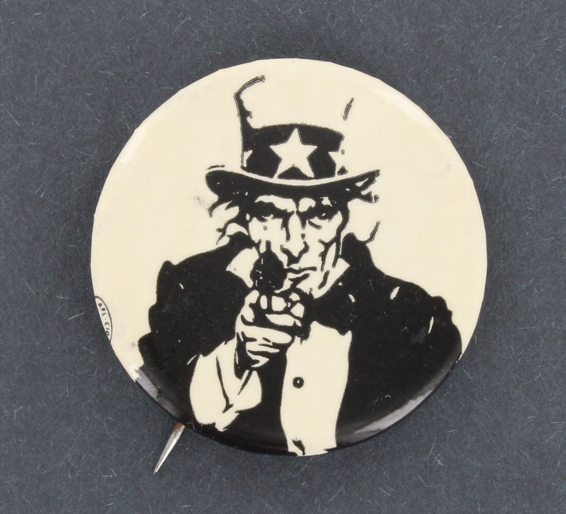 Uncle Sam With Gun 1968 Vietnam War Protest Pin Beatnik Radical Counter Culture