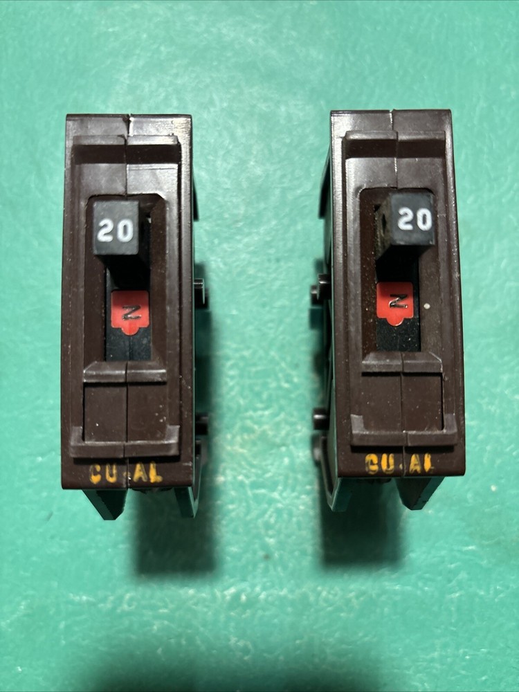 Lot Of 2 20 Amp Single Pole Breakers Continuity Tested