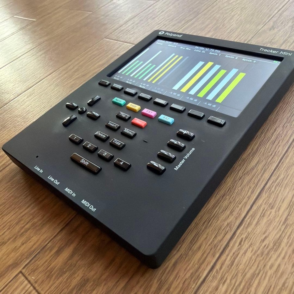 Polyend Tracker Mini Portable Workstation SAMPLER