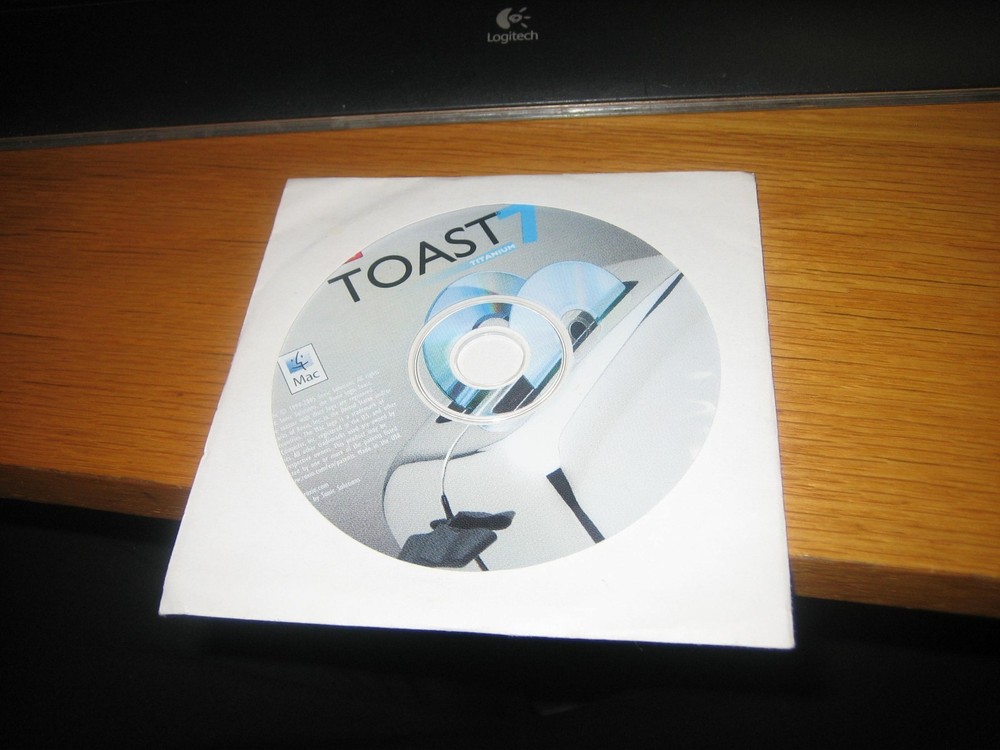 2005 Toast 7 Titanium CD DVD Burning Software Macintosh Mac  Installation CD