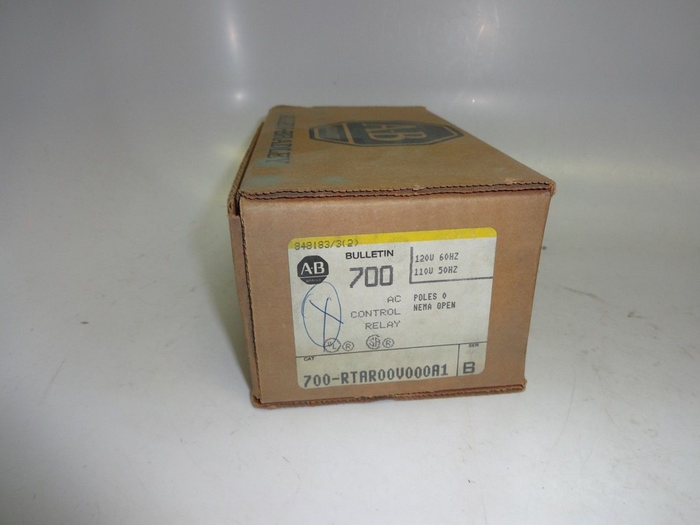 Allen Bradley 700-RTAR00V000A1 700RTAR00V000A1 RTAR Solid State Timer New