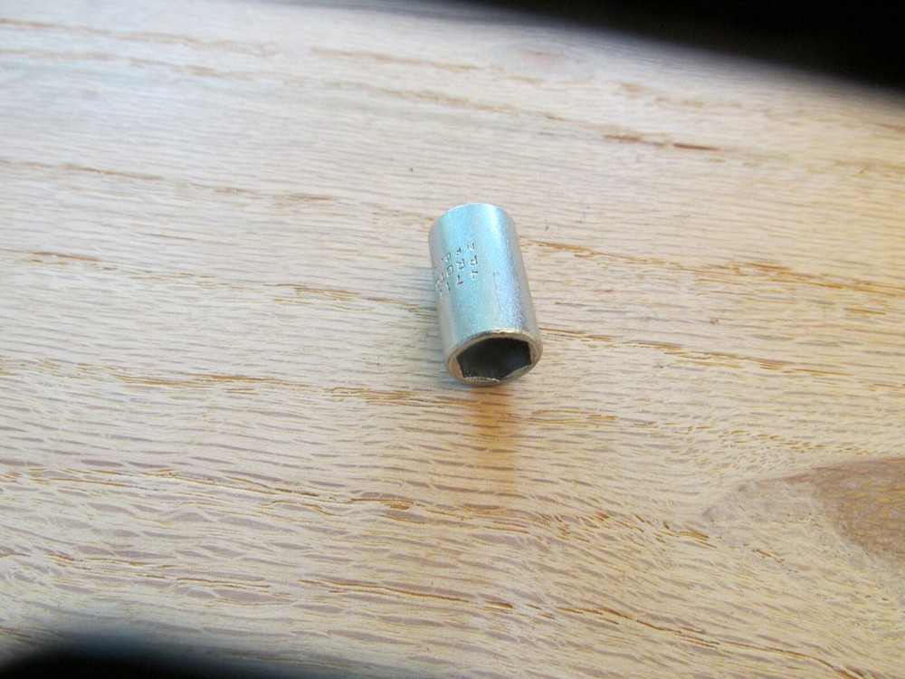 Nice Proto 4711 11/32" Socket 1/4" Drive 6 Point