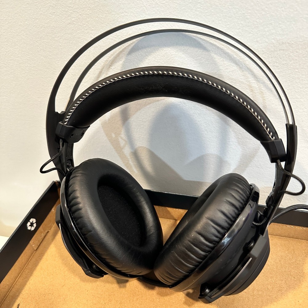 HyperX Cloud Revolver + 7.1 Gaming Headset 7.1ch PS4 PS5 PC Switch Xbox Memory F