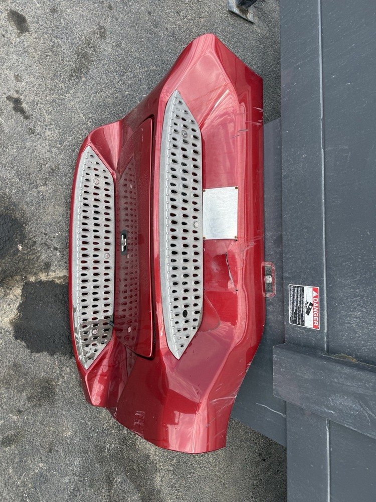 2020 PETERBILT 579 LEFT/ DRIVER SIDE CAB STEP FAIRING A33-1163