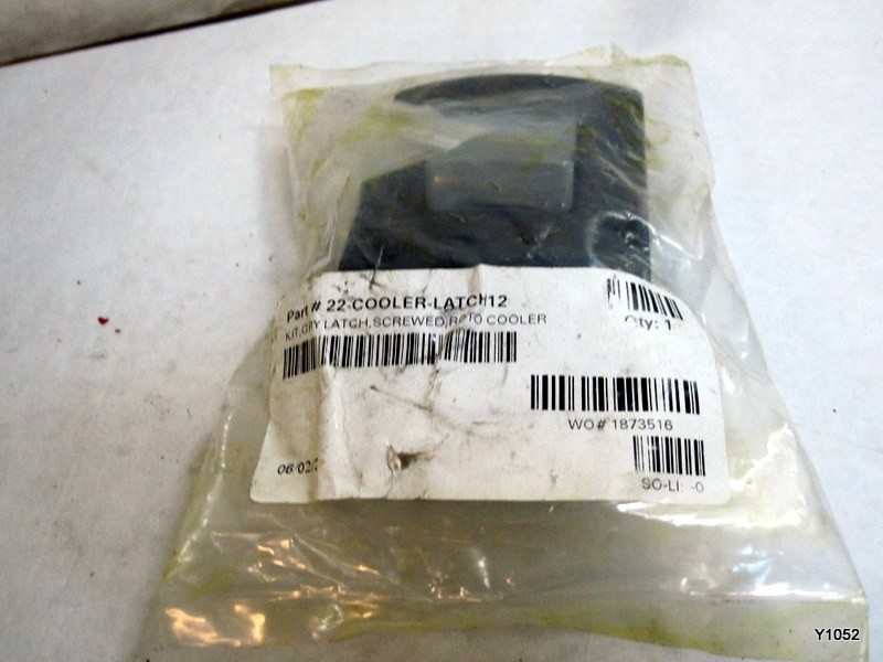 Replacement Roto Screw Latch  Grey (22-COOLER-LATCH12)