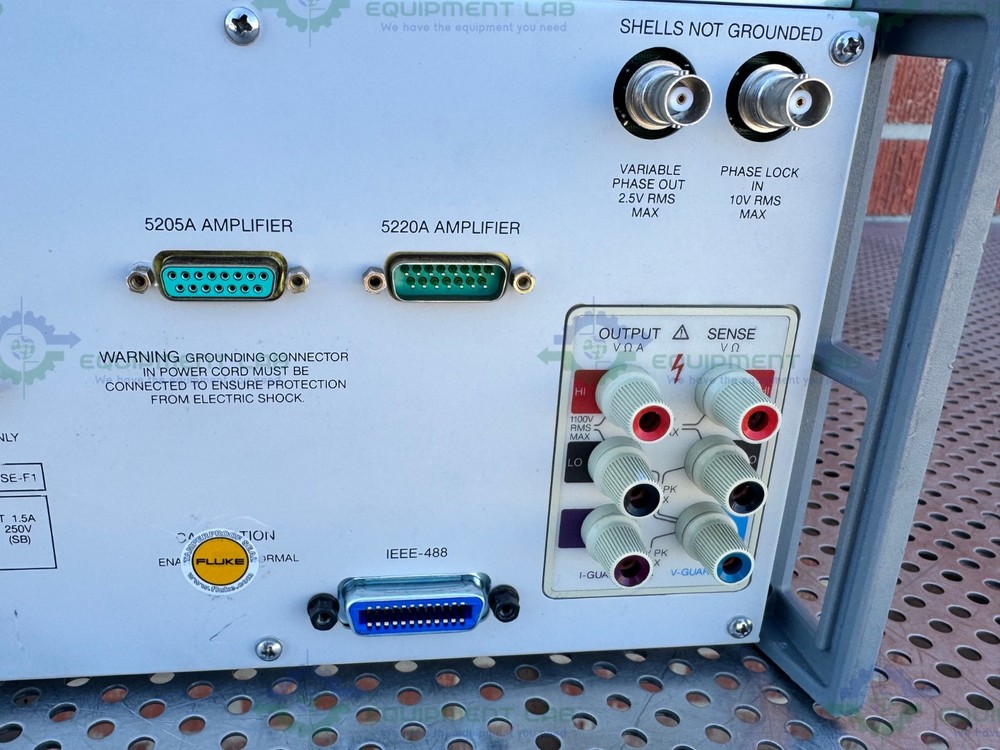 Fluke Calibration 5700A High Performance Multi Fnction Calibrator NOT CALIBRATED