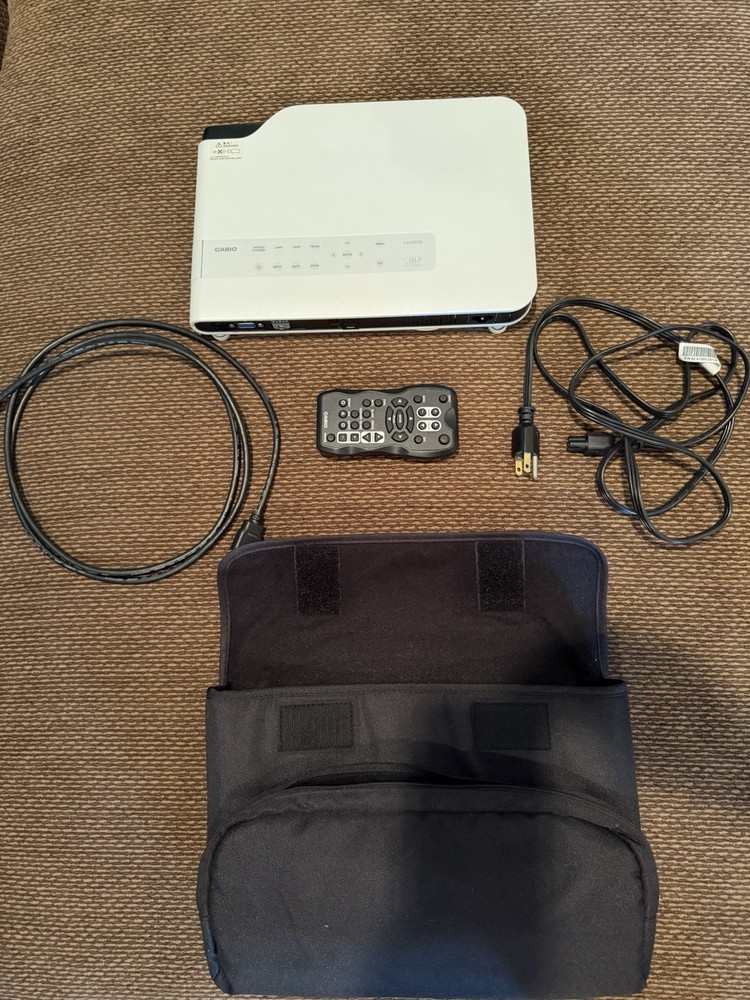 Casio Data Projector XJ-A130 (only 5 Hrs Use On Lamp)