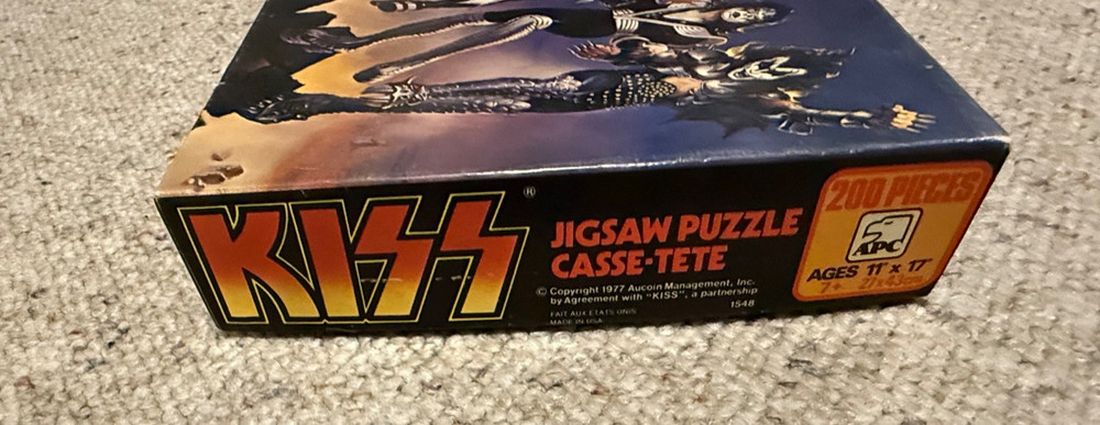 Kiss Puzzles